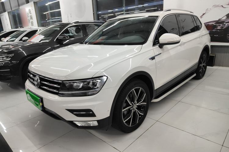 Used Volkswagen Tiguan L 2019 Revised 330TSI Automatic Two-Wheel Drive Smart & Luxury Edition China VI Standard