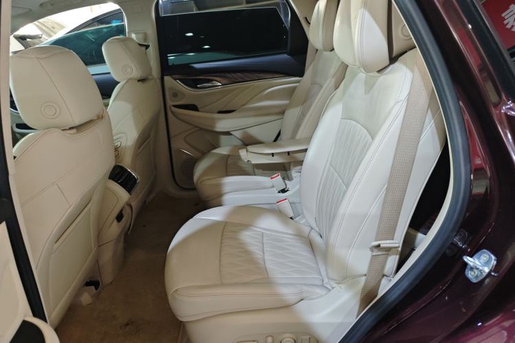 Used Buick Enclave 2022 652T 4x4 Avenir 6-Seater
