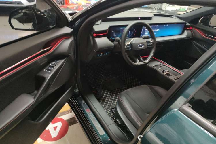 Used Ford Mondeo 2023 1.5T E-Hybrid ST-Line
