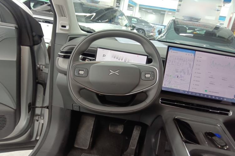 Used XPeng G6 2025 625 Long-Range Max Flagship Edition
