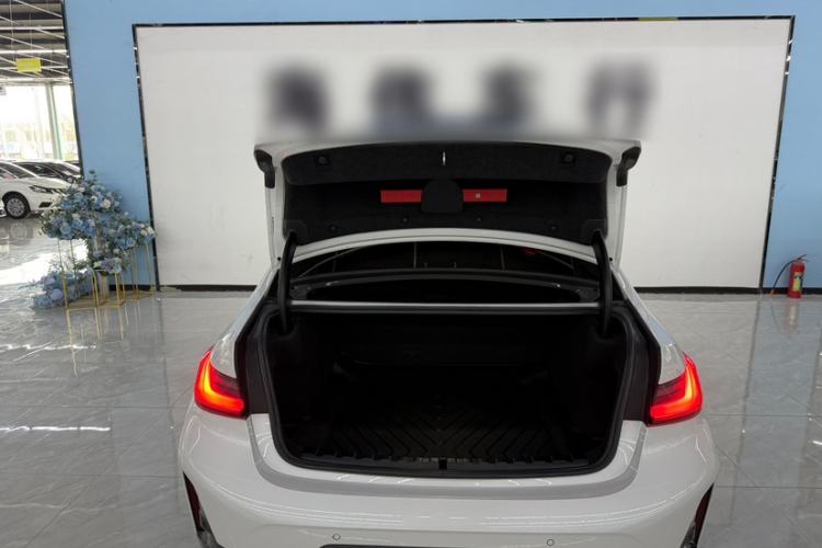 Used BMW 3 Series 2024 320Li M Sport Package Interior 8