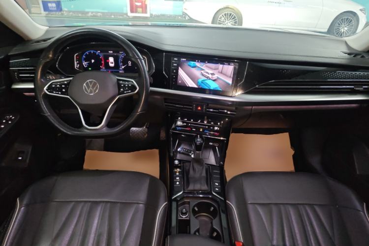 Used Volkswagen Passat 2022 330TSI Luxury Edition Custom Version