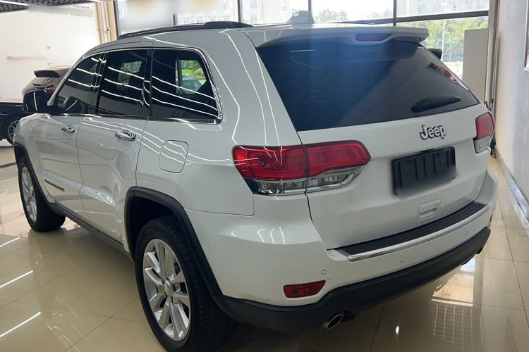 Used Jeep Grand Cherokee 2017 3.0L Elite Navigation Edition