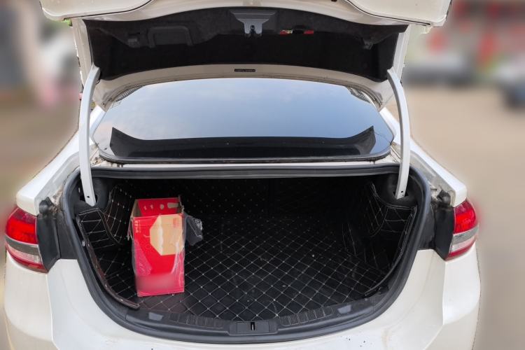 Used Ford Mondeo 2017 EcoBoost 180 Stylish Model Trunk