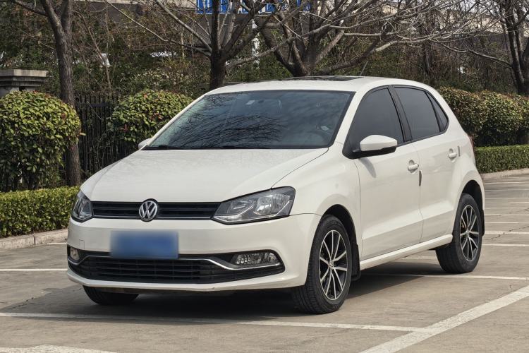 Used Volkswagen Polo 2016 1.6L Automatic Comfort Model