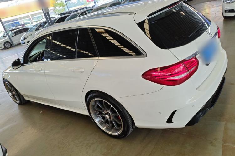Used Mercedes-Benz C-Class 2015 C 200 station wagon