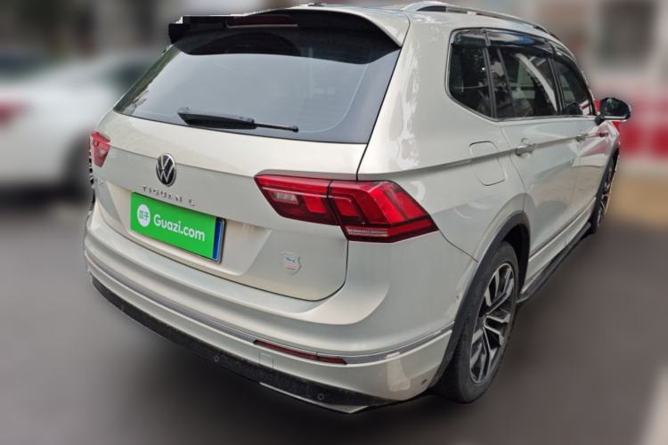 Used Volkswagen Tiguan L 2020 330TSI Automatic Two-Wheel Drive R-Line Flagship Version China VI Standard
