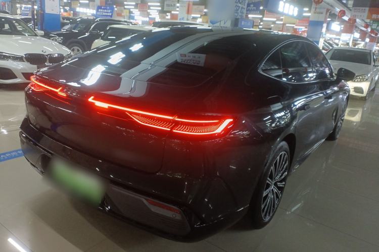 Used Geely Galaxy 8 2025 130km EM-P Starship Edition Rear Right 45 Deg