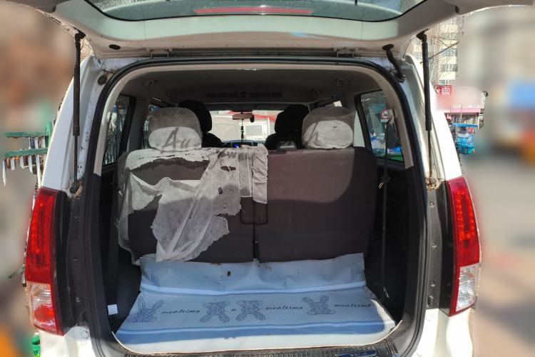 Used FORTHING Lingzhi PLUS 2021 2.0L Manual Comfort Version 7 Seats