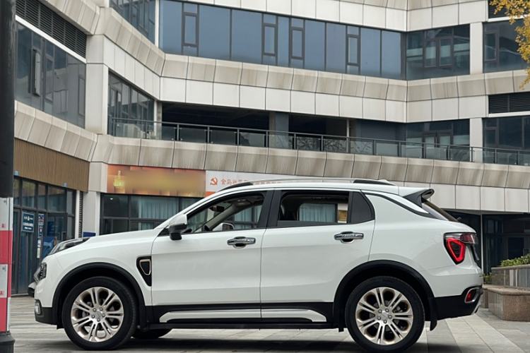 Used Lynk & Co 01 2017 2.0T Two-Wheel Drive Pro Edition
