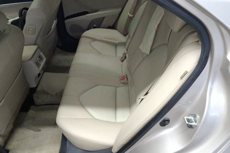 Used Toyota Camry 2019 Revised Version 2.0G Luxury Edition
