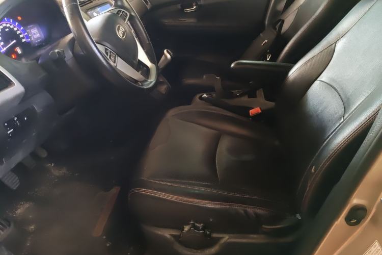 Used BYD S6 2014 2.0L Manual Luxury 5-Seater Left Front Seat