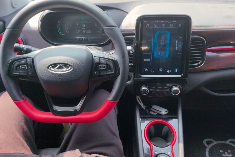 Used Chery Little Ant 2022 Revised Version Sweet Pink Edition Half-Sugar Version Lithium Iron Phosphate 30.7 kWh 30 kW 301 km
