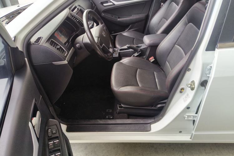 Used Geely Auto Vision 2016 1.5L Manual Happiness Edition Left Front Seat