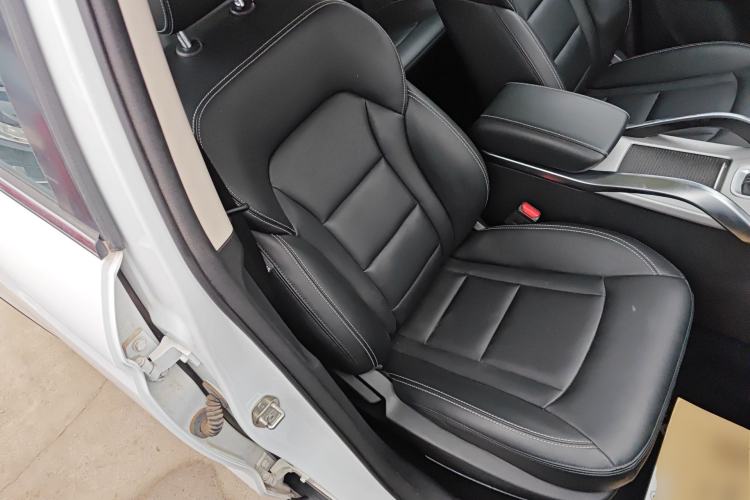 Used Geely Auto Emgrand X7 Sport 2016 1.8TD Automatic ZhiShang Model Right Front Seat