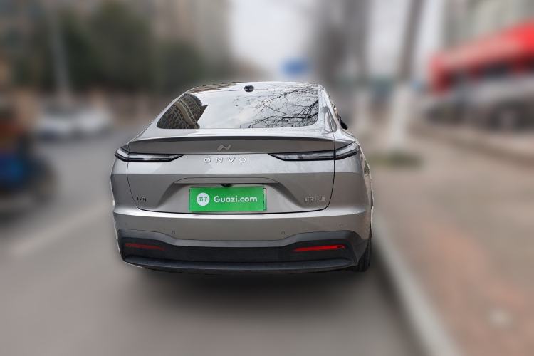 Used ONVO L60 2025 Model—60 kWh Rear-Wheel-Drive Version
