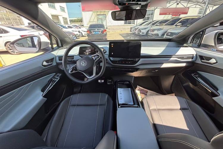 Used Volkswagen ID.4 X 2024 Pure & Smart Edition