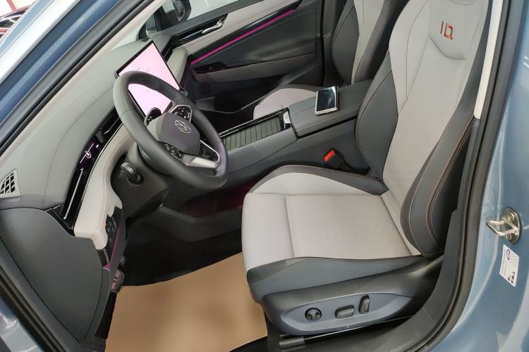 Used Volkswagen ID.7 VIZZION 2024 AIR model
