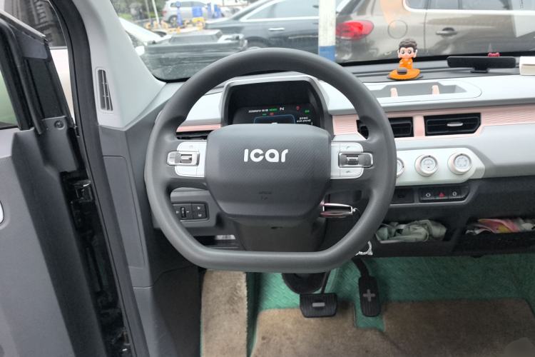 Used Chery QQ Ice Cream 2022 120km Conical Shape Lithium Iron Phosphate
