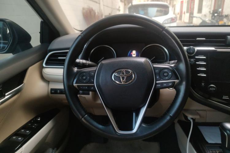 Used Toyota Camry 2018 2.5G Luxury Edition