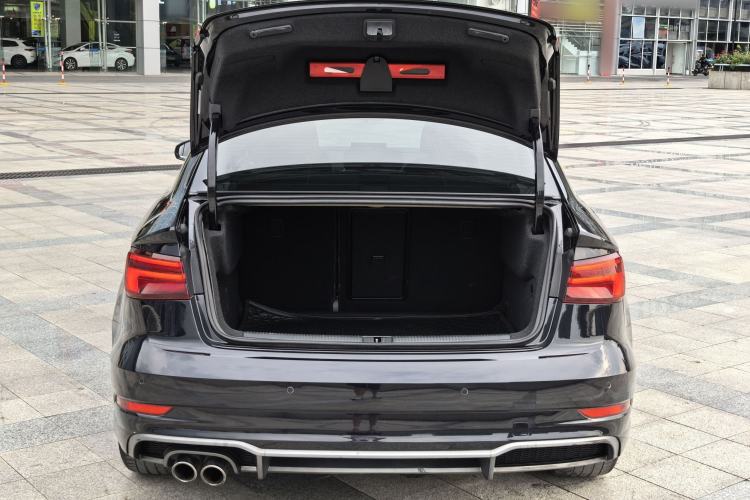 Used Audi A3 2019 Limousine 35 TFSI Fashion Edition China VI Emission Standard
