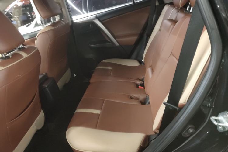 Used Toyota RAV4 2016 2.0L CVT Two-Wheel Drive Urban Edition China V Standard