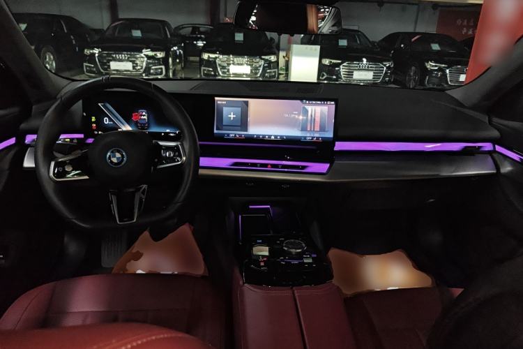 Used BMW i5 2024 eDrive 35L M Sport Package
