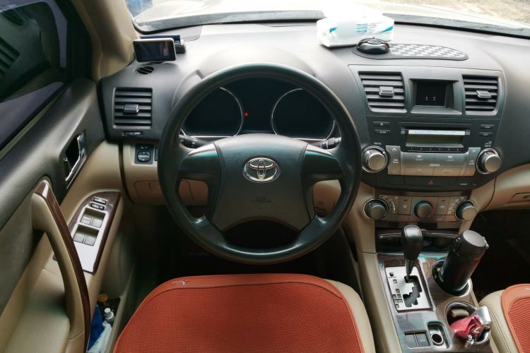 Used Toyota Highlander 2009 2.7L 2WD 5-Seater Elite Edition
