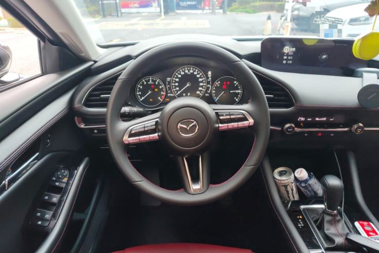 Used Mazda Mazda 3 Axela 2023 2.0L Automatic ZhiZhen Edition
