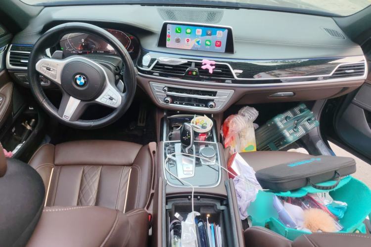 Used BMW 7 Series 2019 730Li M Sport Package Center Console