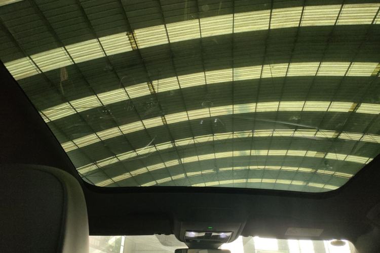 Used Volkswagen ID.4 CROZZ 2022 Long-Range Lite PRO Edition Headliner