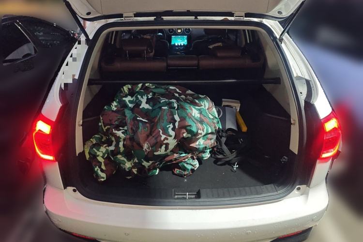 Used BYD Tang New Energy 2015 2.0T Four-Wheel-Drive Flagship Model
