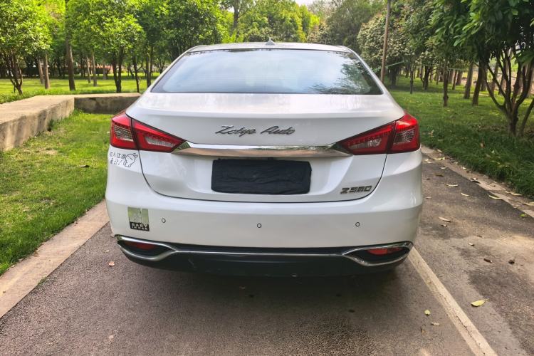 Used Zotye Z560 2017 1.5T CVT Luxury Model Exterior 4