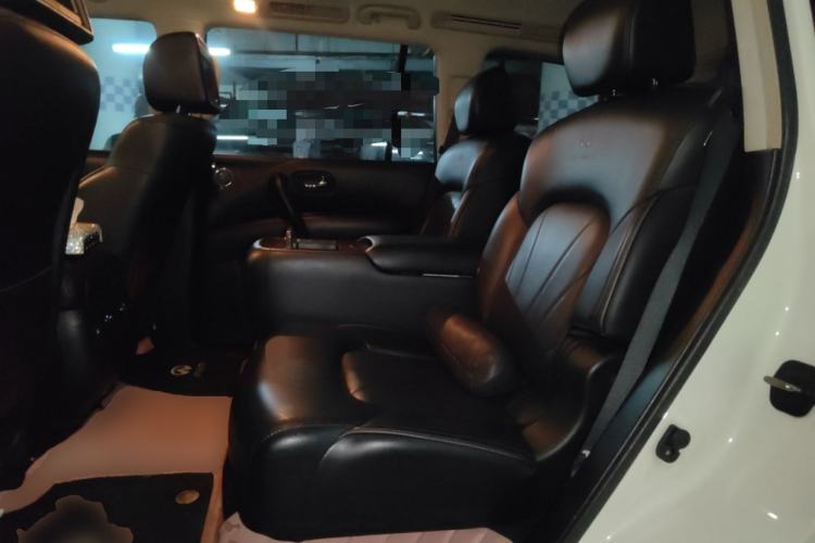 Used Infiniti QX80 2013 5.6L 4WD
