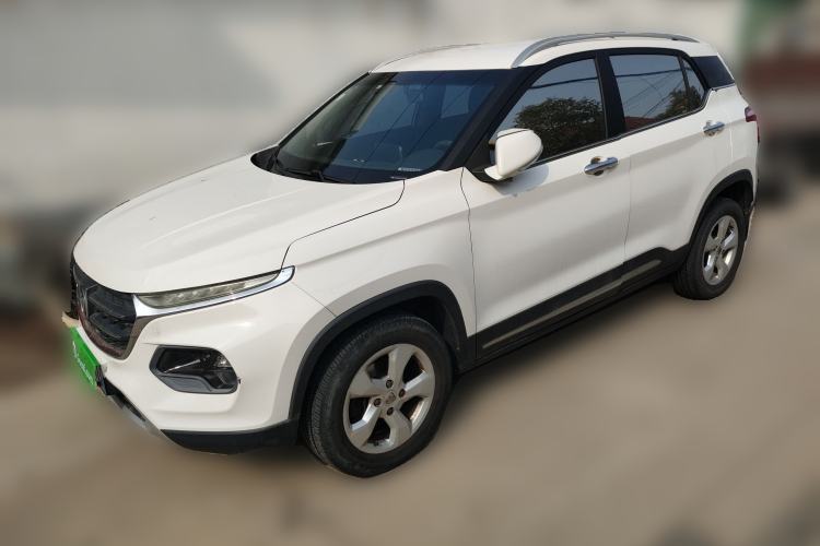 Used Baojun 510 2017 1.5L Automatic Fashion Model