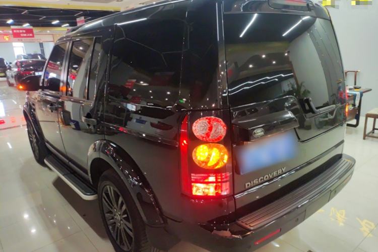 Used Land Rover Discovery 2016 3.0 SC Obsidian Black Heritage Edition SE