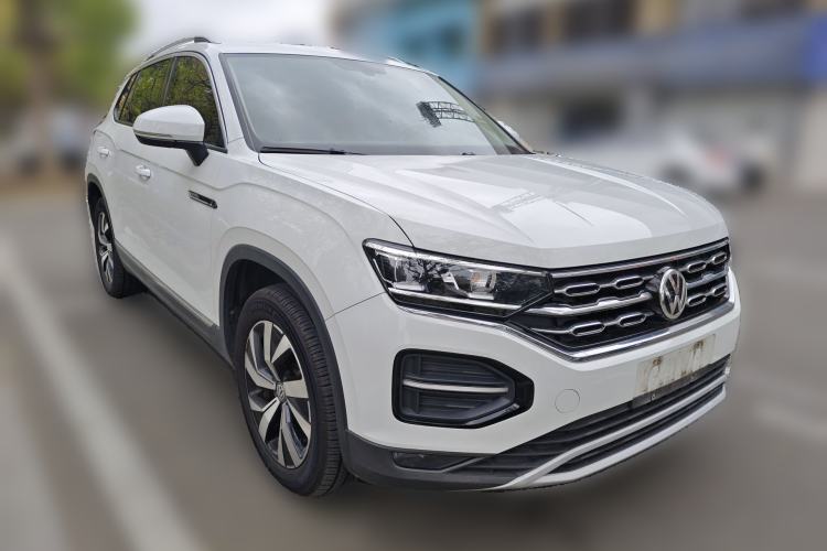 Used Volkswagen Tayron 2020 330TSI Two-Wheel Drive Luxury Smart Connectivity Version Front Right 45 Deg