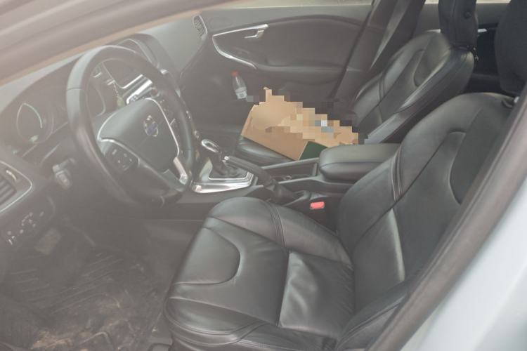 Used Volvo V40 2013 2.0T Zhiya Edition