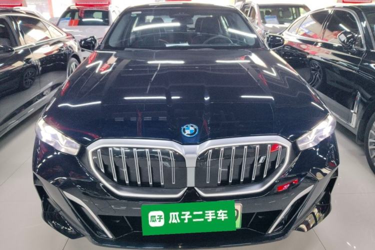 Used BMW i5 2025 eDrive 40L M Sport Package Front