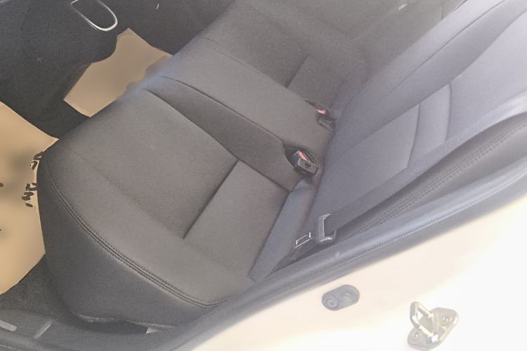 Used Toyota YARiS L Zhi Xuan 2016 Revised 1.5E CVT Charming Edition
