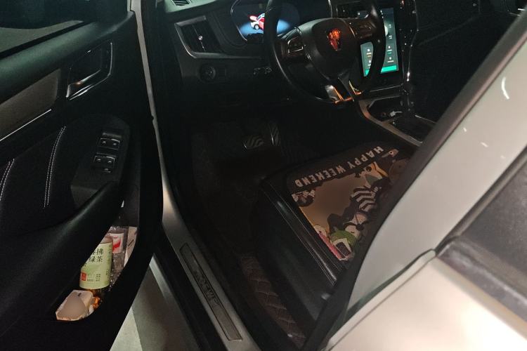 Used Roewe RX5 New Energy 2017 eRX5 50T Hybrid Connected Prestige Flagship Edition Driver Seat