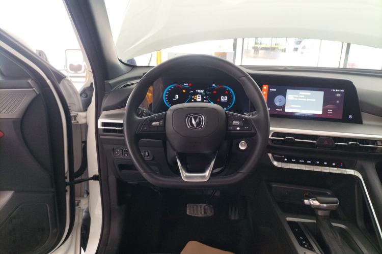 Used CHANGAN CS35PLUS 2022 Blue Whale NE 1.4T DCT Luxury Model Steering Wheel