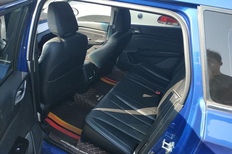 Used Baojun 310W 2018 1.5L Automatic Fashion Version China V Emission Standard
