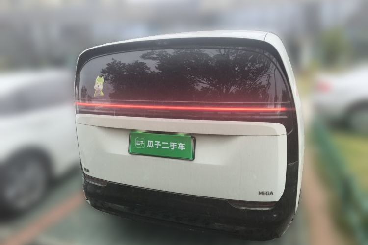 Used Li Auto MEGA 2025 Home Family Special Edition Rear