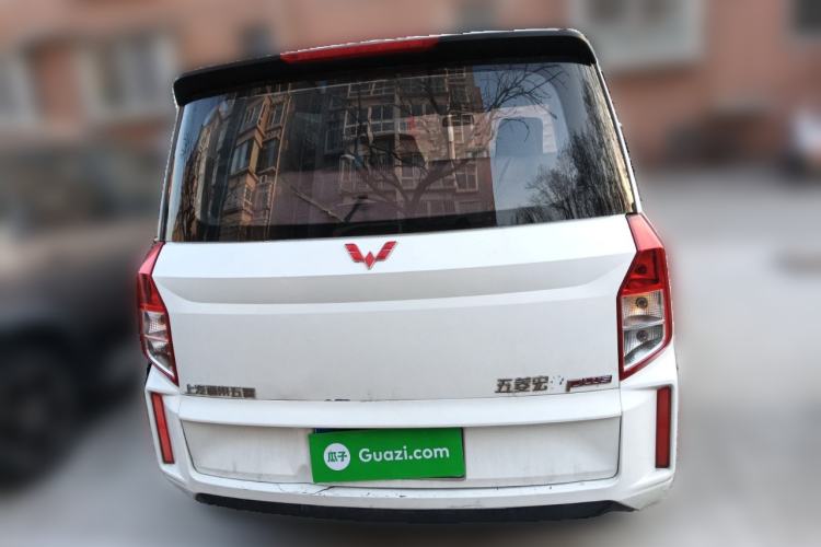 Used Wuling Hongguang PLUS 2020 1.5L Manual Standard Edition 7-Seater
