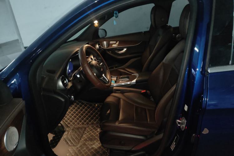 Used Mercedes-Benz GLC 2021 GLC 300 L 4MATIC Dynamic Model Left Front Seat