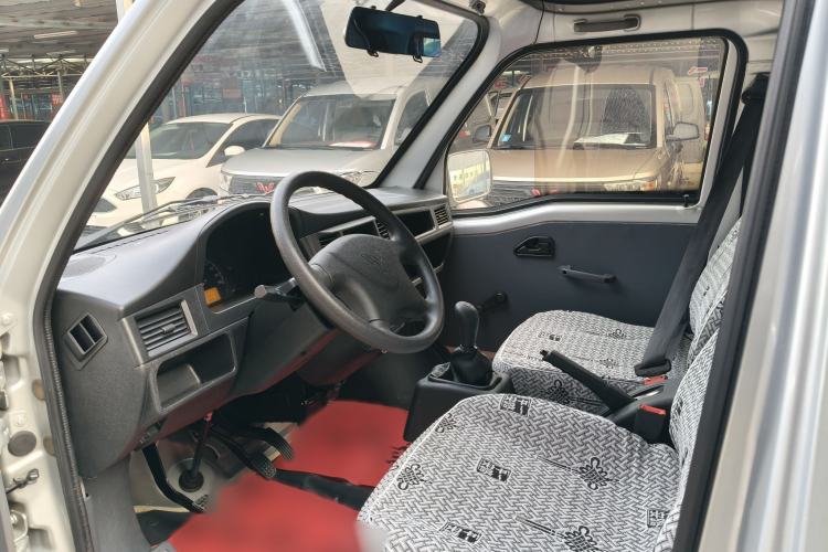 Used Wuling Zhiguang 2020 1.2L Van Utility Model China VI Emission Standard 2 Seats LSI
