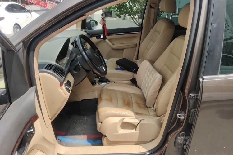 Used Volkswagen Touran 2011 1.4T DSG ZhiZhen Edition 5 Seats Left Front Seat