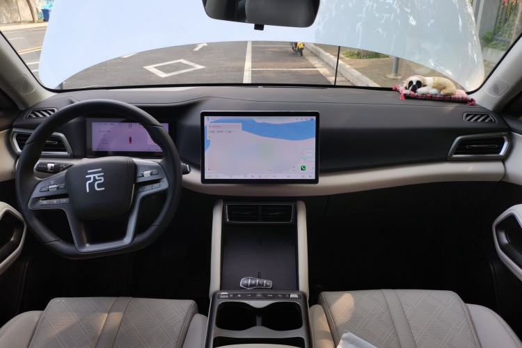 Used BYD Yuan UP 2025 Intelligent Driving Version 401 KM Dynamic Edition
