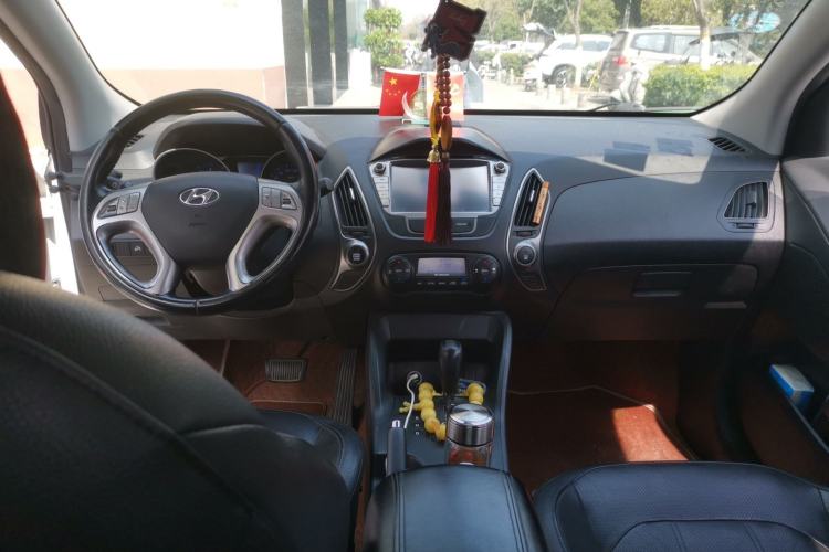Used Hyundai ix35 2015 2.0L Automatic 2WD Smart Type China IV
